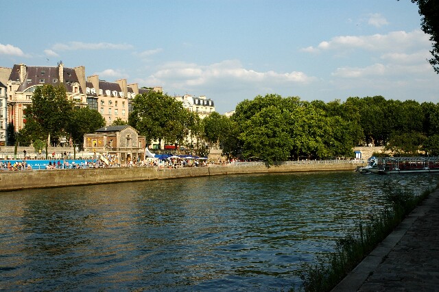 min 2005 08 18 Paris plage 069